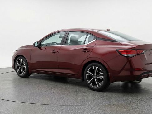 Used 2025 Nissan Sentra SV FWD image 6