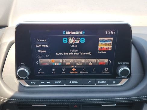 Used 2025 Nissan Rogue SV FWD image 17