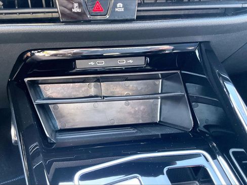 Used 2025 Volkswagen Golf w/ Euro Style Package AWD/4WD image 32