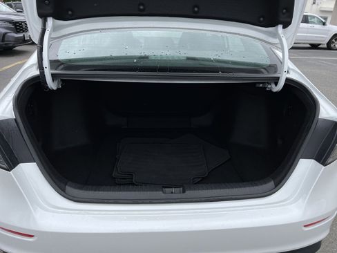 Used 2023 Honda Accord LX image 28