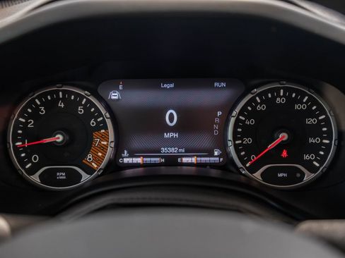 Used 2023 Jeep Renegade Altitude AWD/4WD image 22