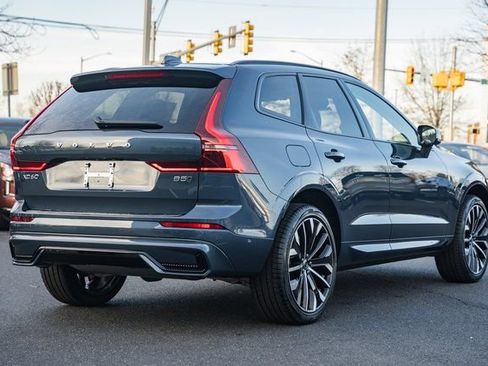 New 2026 Volvo XC60 B5 Ultra w/ Protection Package Premier image 4
