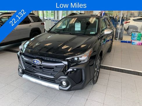 Certified 2024 Subaru Outback Touring AWD/4WD image 2