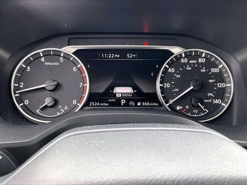 Used 2025 Nissan Rogue SV image 21