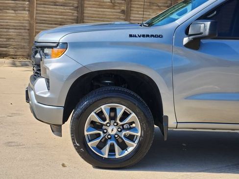 Used 2023 Chevrolet Silverado 1500 Custom AWD/4WD image 16