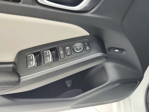 Used 2023 Honda Civic Touring image 24
