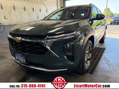 Used 2025 Chevrolet Trax LT w/ Driver Confidence Package