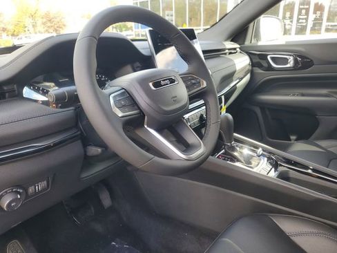 New 2026 Jeep Compass Limited image 11