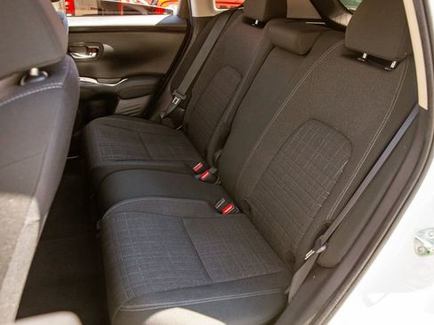 Used 2024 Honda HR-V LX image 14
