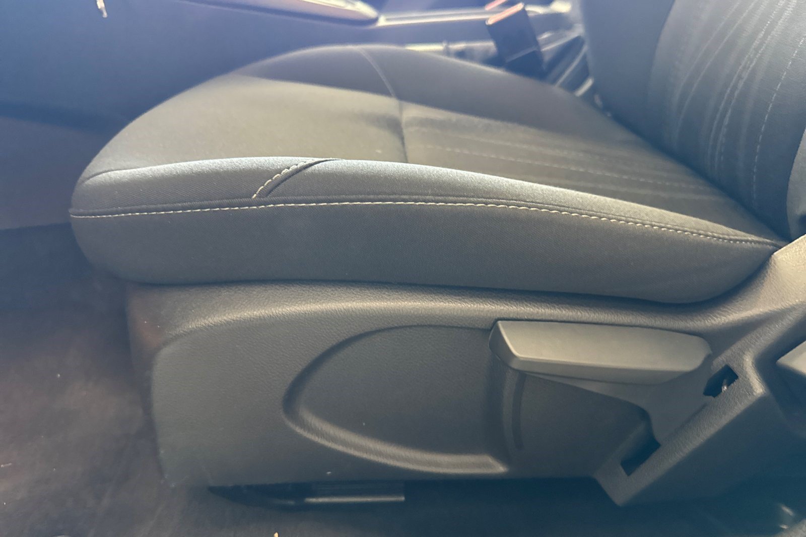 Used 2017 Ford Focus SE FWD image 14