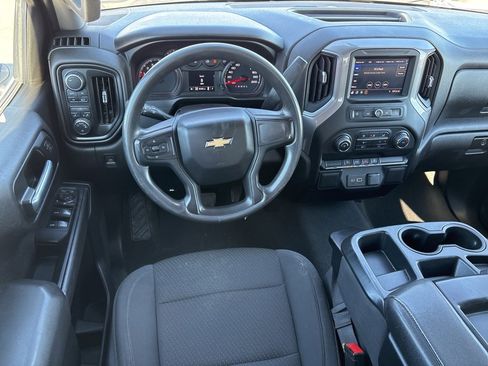 Used 2022 Chevrolet Silverado 1500 Custom image 14