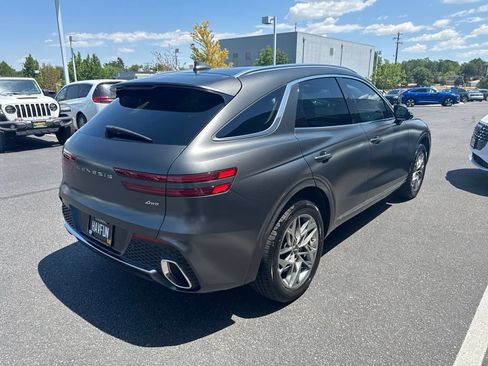 Used 2023 Genesis GV70 2.5T w/ Select Package AWD/4WD image 4