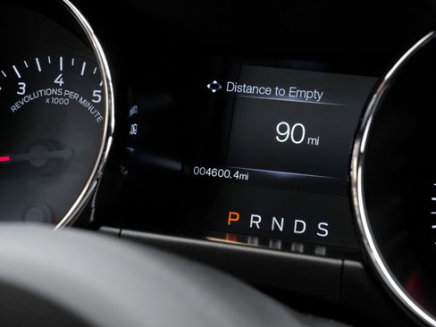 Used 2017 Ford Mustang GT image 19