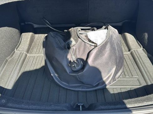 Used 2025 Tesla Model 3 Long Range RWD image 23