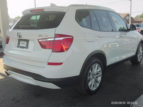 Used 2017 BMW X3 xDrive28i AWD/4WD image 3