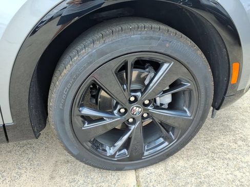 Used 2026 Buick Envision Sport Touring AWD/4WD image 9
