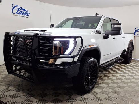 Used 2026 GMC Sierra 2500 Pro w/ Convenience Package AWD/4WD image 6