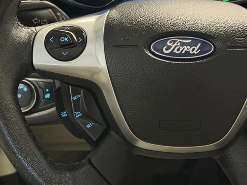 Used 2013 Ford C-MAX SE FWD image 30