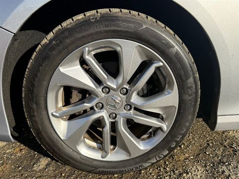 Used 2019 Honda Accord LX image 31