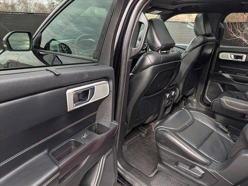 Used 2020 Ford Explorer ST w/ Premium Technology Package image 20