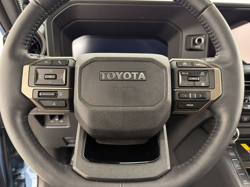 Used 2025 Toyota Land Cruiser w/ Premium Package AWD/4WD image 11