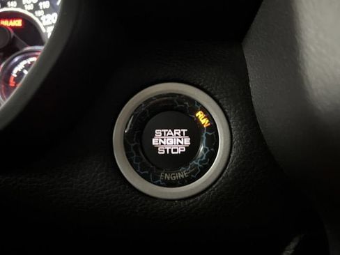 Used 2020 RAM 1500 Big Horn AWD/4WD image 16