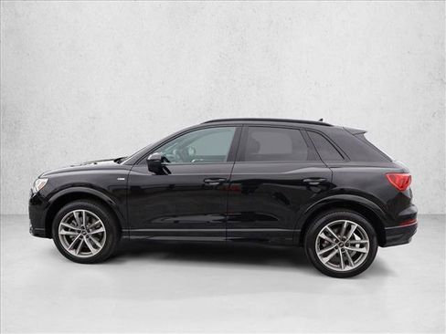Used 2023 Audi Q3 2.0T Premium Plus w/ Premium Plus Package AWD/4WD image 10