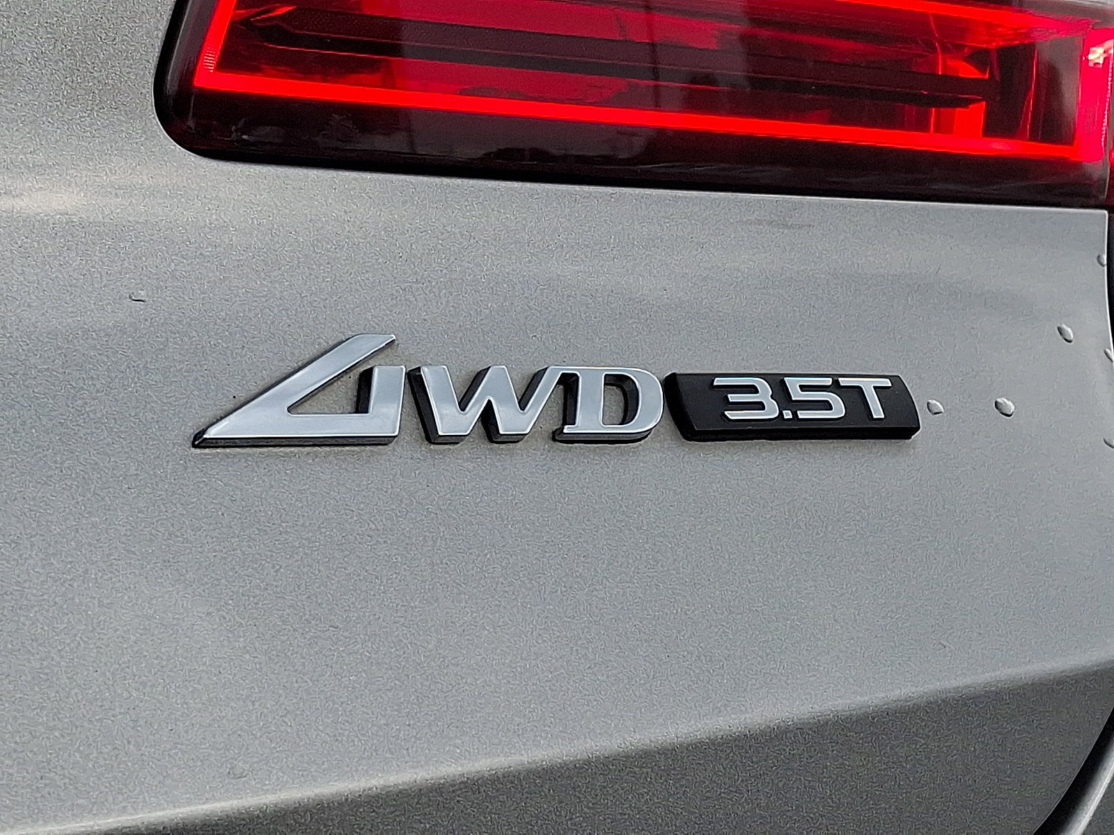 Used 2023 Genesis GV80 3.5T w/ Advanced Package AWD/4WD image 32