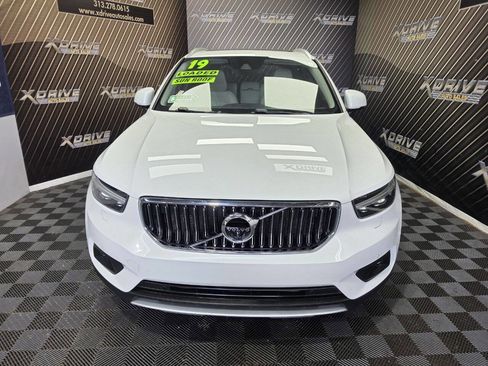 Used 2019 Volvo XC40 T5 Inscription AWD/4WD image 3