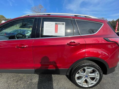 Used 2017 Ford Escape Titanium w/ Equipment Group 301A image 4