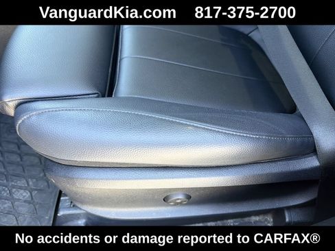 Used 2021 Mercedes-Benz GLB 250 4MATIC image 16