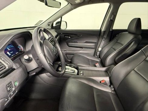 Used 2019 Honda Pilot Touring image 27