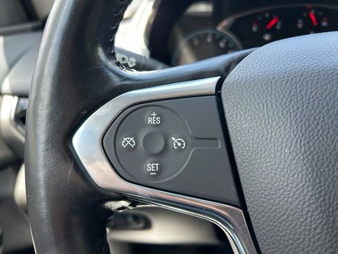 Used 2020 Chevrolet Traverse LT w/ LT Premium Package FWD image 24