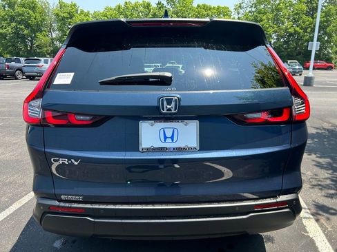 Used 2026 Honda CR-V EX-L image 4