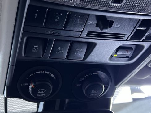 Used 2023 Toyota 4Runner TRD Off-Road Premium image 33