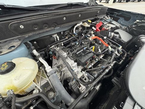 Used 2023 Ford Bronco Sport Outer Banks w/ Tech Package image 17