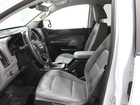 Used 2018 GMC Canyon 2WD Crew Cab w/ Convenience Package image 3