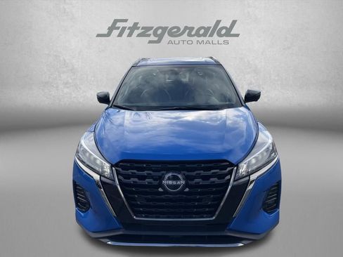 Used 2023 Nissan Kicks SR w/ SR Premium Package image 5