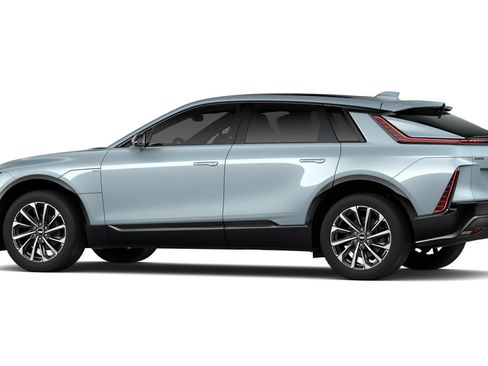 New 2026 Cadillac Lyriq Sport w/ LPO, Floor Liner Package AWD/4WD image 31