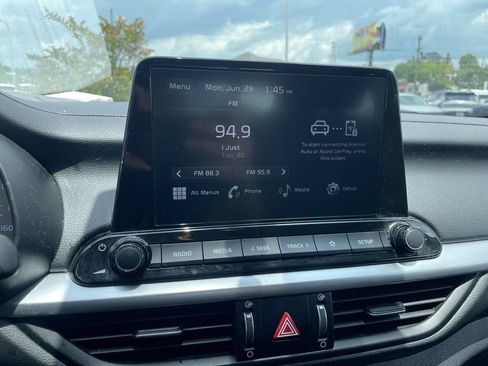 Certified 2023 Kia Forte LXS w/ LXS Technology Package FWD image 10