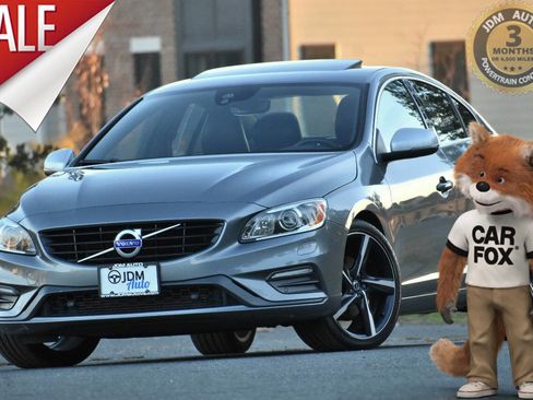 Used 2016 Volvo S60 T5 R-Design image 1