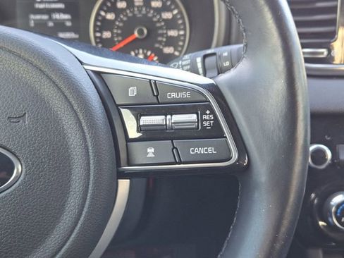 Used 2022 Kia Sportage EX w/ EX Technology Package image 29