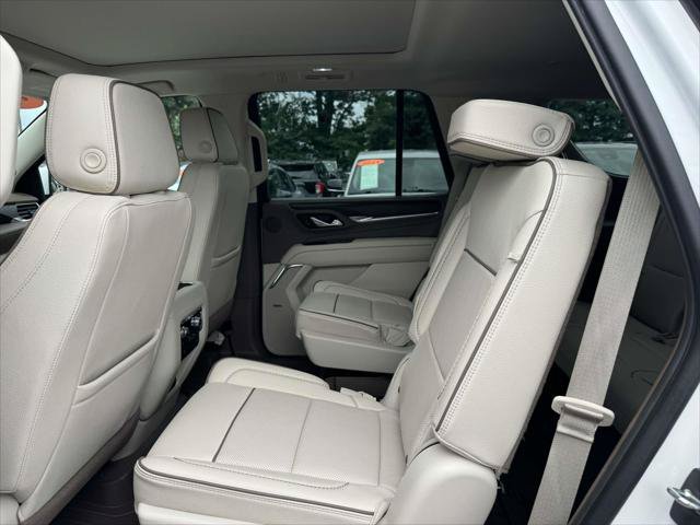 Used 2023 GMC Yukon Denali w/ LPO, Floor Liner Package AWD/4WD image 14