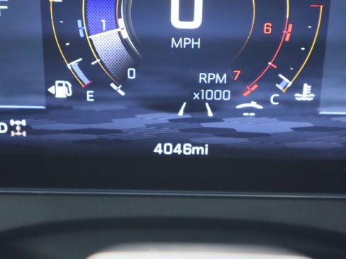 Used 2026 Chevrolet Traverse RS image 26