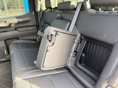 Used 2024 Chevrolet Silverado 1500 LTZ image 27