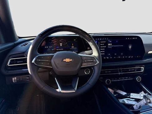 New 2026 Chevrolet Traverse High Country image 25
