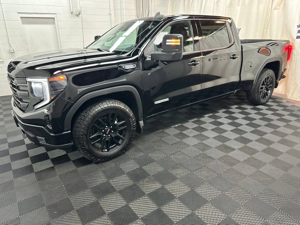 Used 2023 GMC Sierra 1500 Elevation AWD/4WD image 5