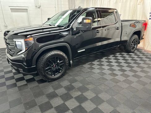 Used 2023 GMC Sierra 1500 Elevation AWD/4WD image 5