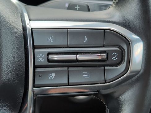 Used 2025 GMC Terrain Elevation AWD/4WD image 13
