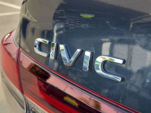 Certified 2025 Honda Civic Sport image 7